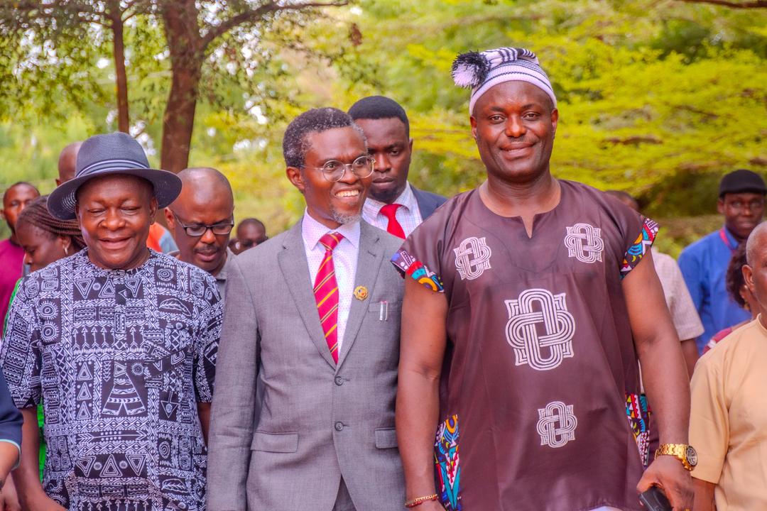 Acting Vice-Chancellor Commissions Projects at the Faculty of Arts
