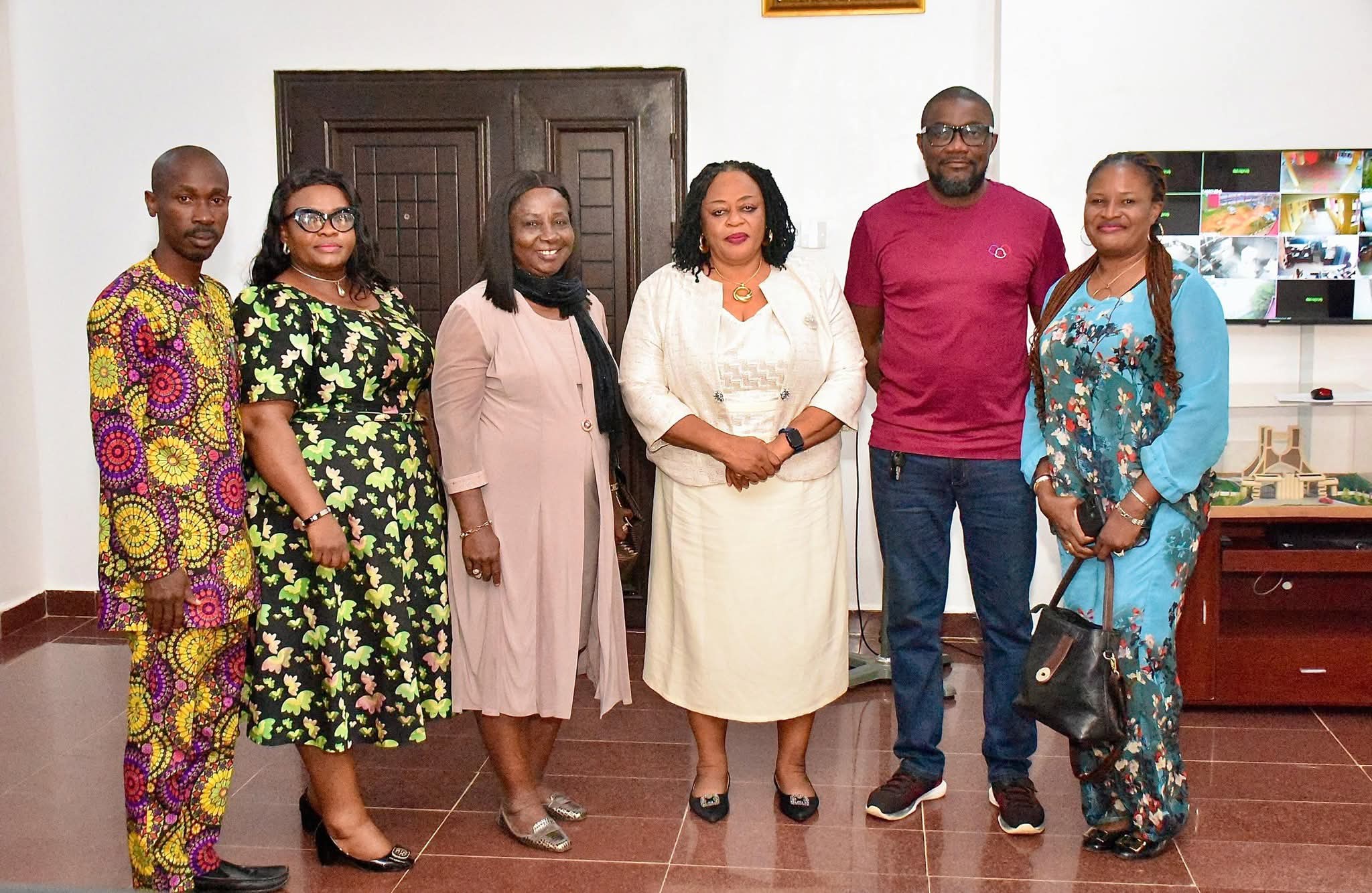 AVC Plays Host to Department of English Language and Literature.