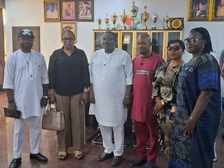 ABSU Alumni UNIZIK Chapter Visits VC Anyaehie, Commends Early Achievements