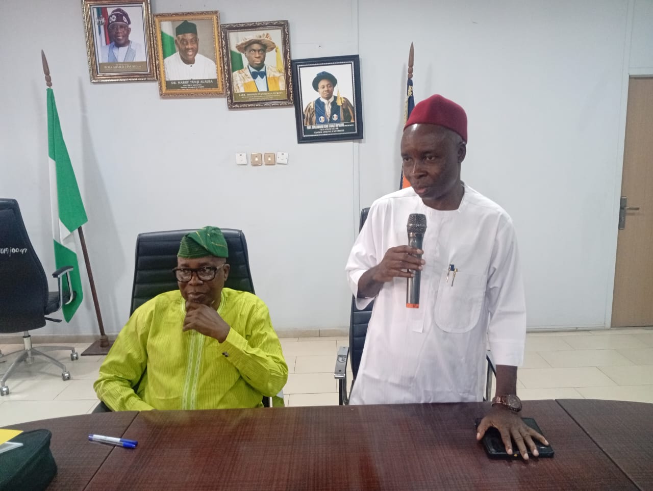 UNIZIK VC RECEIVES MEMBERS OF THE NEEDS RE-ASSESSMENT COMMITTEE.